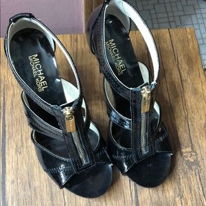 Black Michael Kors heels size 6